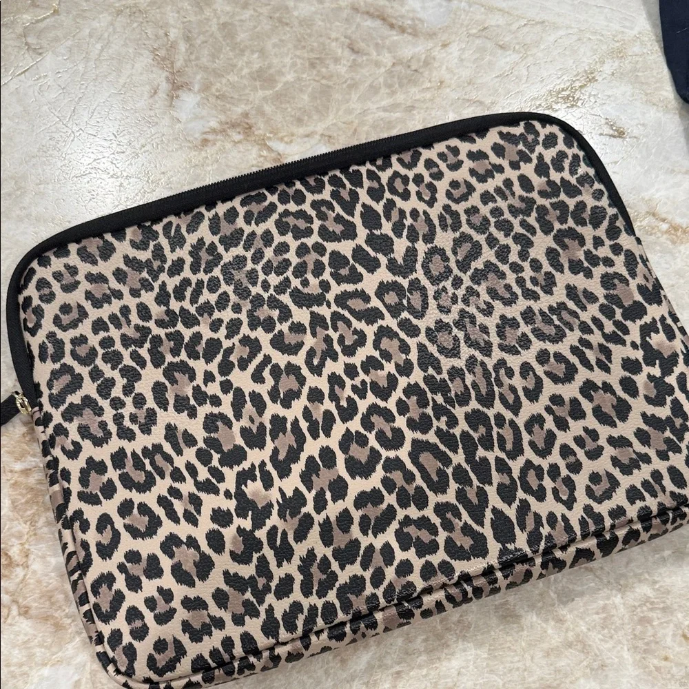Kate Spade Black and Tan Animal Print Sleeve